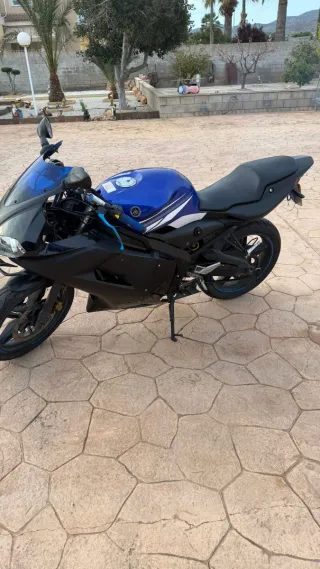 Yamaha TZR 50cc Negra/Azul