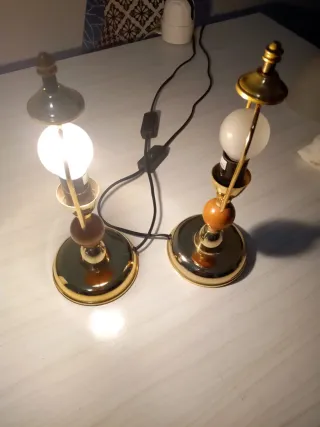 Lámparas de mesa doradas y blancas Bosch nuevas