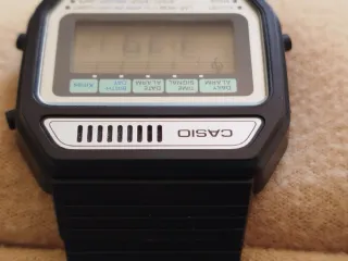 Reloj Casio Melody Digital 82 H108 M-12 vintage