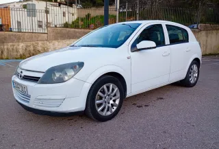 Opel Astra 2005