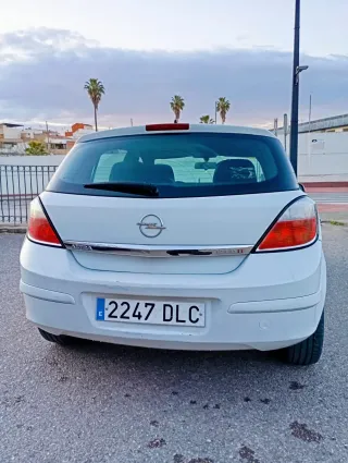 Opel Astra 2005