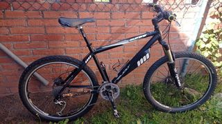 Bicicleta Sunn Revolt 26 XT 3x10