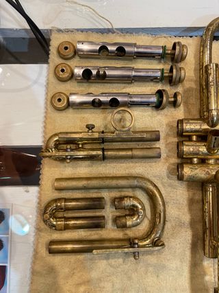 Trompeta Martin Committee 1964 serial 211305