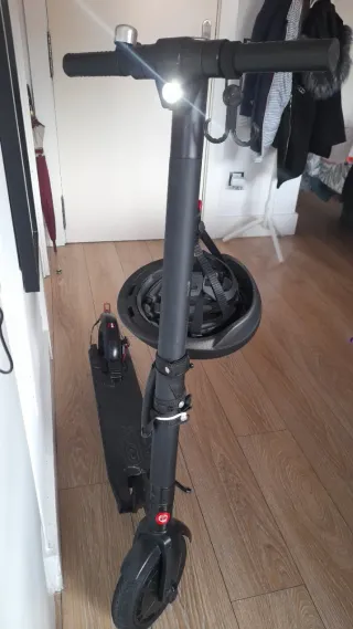 Patinete eléctrico casi nuevo