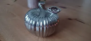 Soprammobile vintage mela ceramica argentata