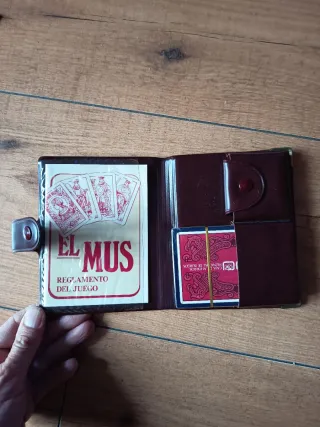 Estuche Mus Baraja Fournier Vintage