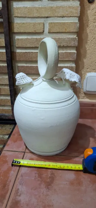 Botijos de cerámica artesanal