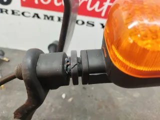 Soporte e Intermitentes Yamaha SR 250