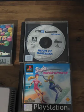 Consola PS1 + 3 Mandos + 5 Juegos