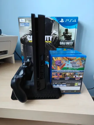 PS4 Slim 1TB + 2 Mandos + 6 Juegos