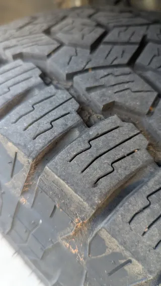 Neumáticos Toyo Open Country AT 265/70R17 115T