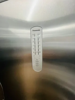 Nevera Panasonic 185cm Alto 60cm Ancho