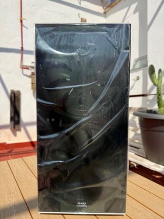 Caja Gaming MC9 Negra y Blanca