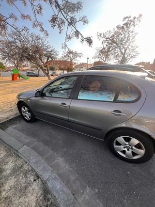 SEAT Leon 2004