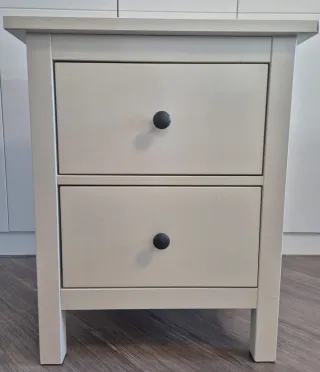 Cómoda mesita IKEA HEMNES 2 cajones
