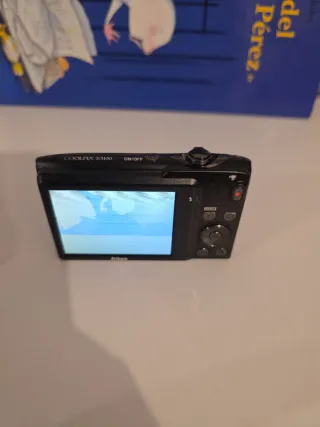 Cámara Nikon Coolpix S3100 Negra