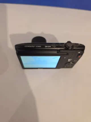 Cámara Nikon Coolpix S3100 Negra