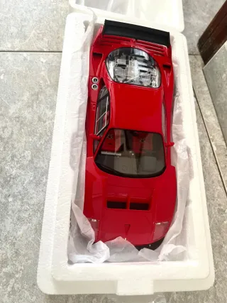 Ferrari F40 LM GT Spirit 1:18 Rojo