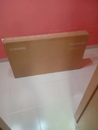 Samsung Crystal UHD 43 U7000F