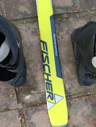 Set sci Fischer RC4 + Scarponi + Bastoni