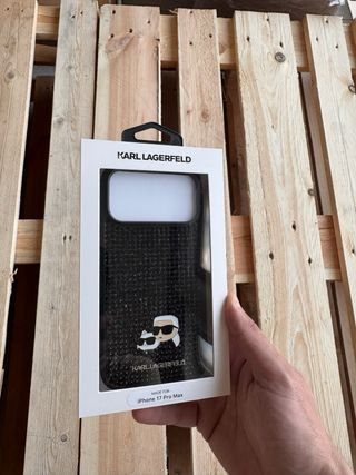Capa Karl Lagerfeld iPhone 17 Pro Max