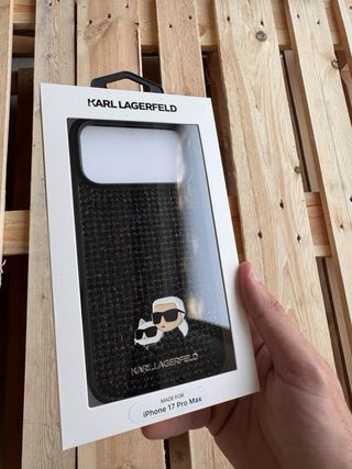 Capa Karl Lagerfeld iPhone 17 Pro Max