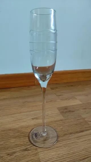 Juego 4 copas de cristal grabadas