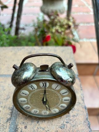 Reloj despertador mecánico Titan España