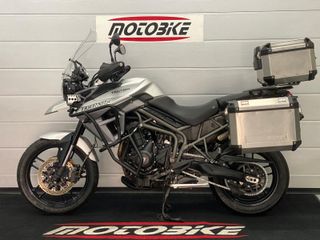 Triumph Tiger 800 XR X Adventure Moto