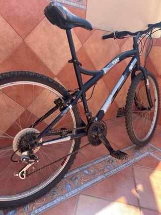 Bicicleta Rockrider 26