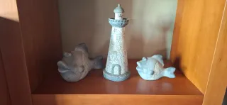 Set de 3 figuras decorativas: faro y peces