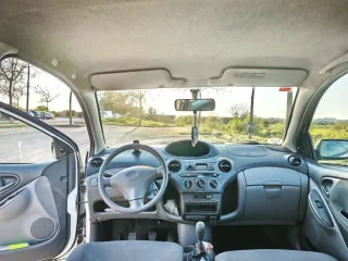 Toyota Yaris 2002