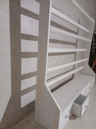 Platero de madera blanco