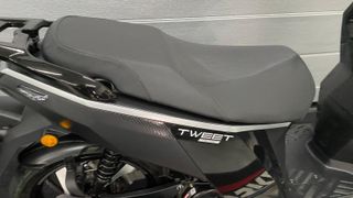 Peugeot Tweet 125cc Negra