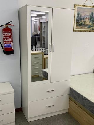 Nuevo armario blanco con 2 puertas y 2 cajones