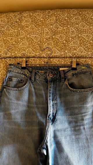 Pantalón vaquero Zara azul