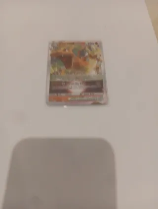 Carta Pokémon Charizard V ASTRO 280 HP
