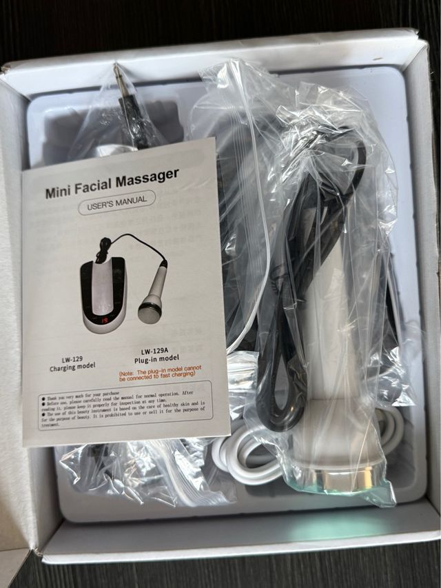 Mini massaggiatore facciale ad ultrasuoni LW-129