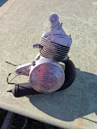 Motor Peugeot BB 50cc Años 60