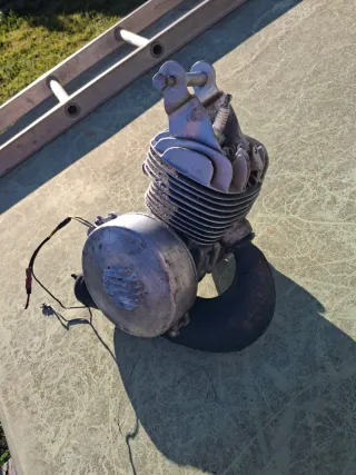 Motor Peugeot BB 50cc Años 60