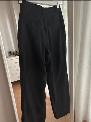 Pantalones anchos negros Zara
