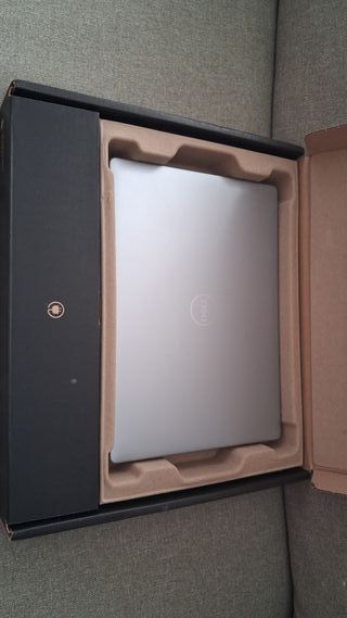 Portátil Dell Inspiron 14 Plus 7441 Gris