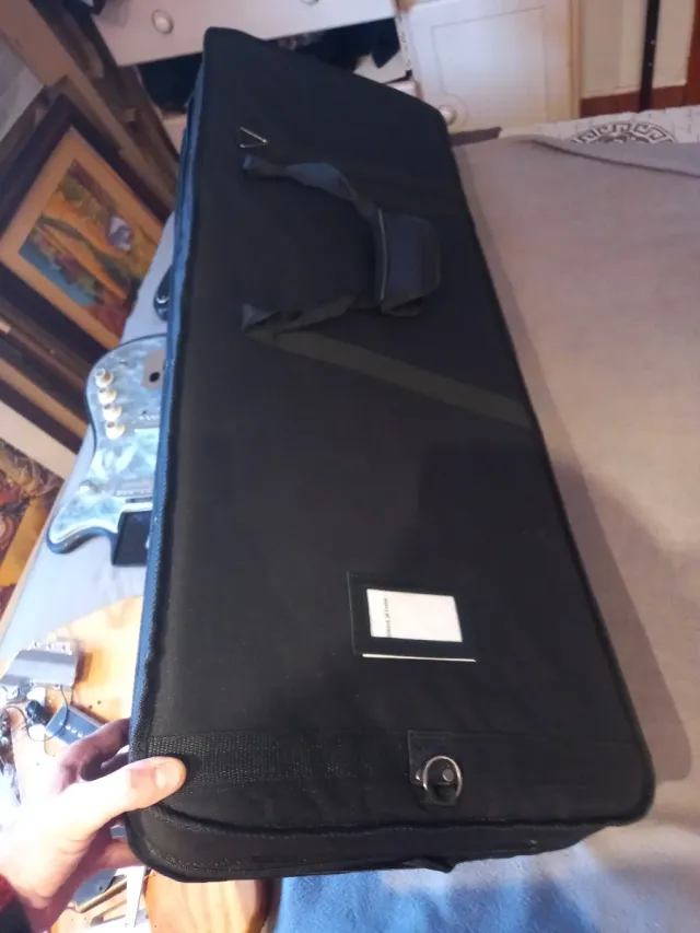 Maleta rígida polifam liviano para varios modelos