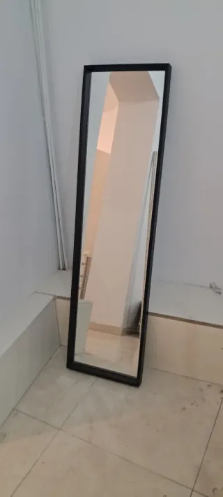 Espejo Marco Negro Rectangular