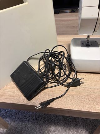 Máquina de coser Singer con funda