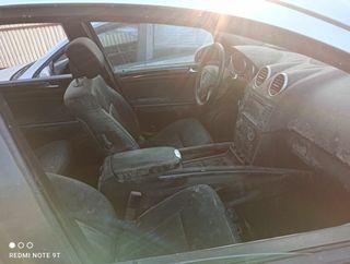 1328767 a1643200731 balona mercedes-benz clase m