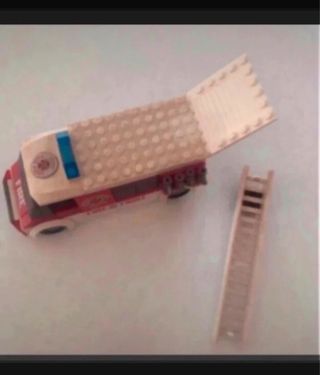 Camión Bomberos Lego Montado 11cm