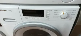 Lavadora Miele 8 KG W1