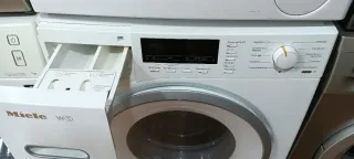 Lavadora Miele 8 KG W1