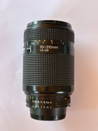 Objetivo Nikon Zoom 70-210mm f/4-5.6